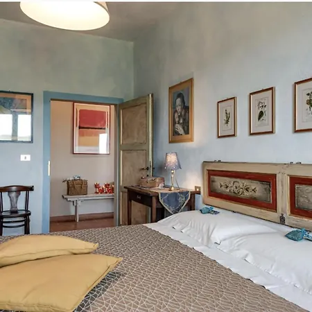 Porcigliano Olive Grove Holiday home