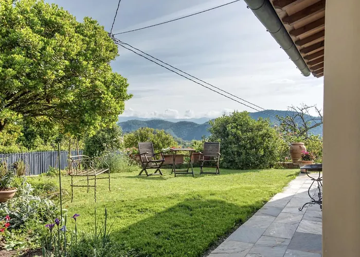 펜션 Porcigliano Olive Grove